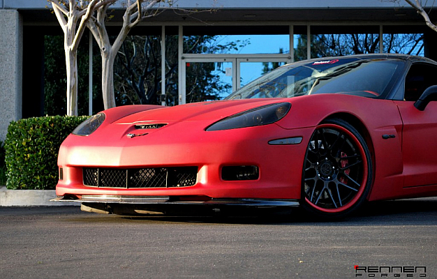 Rennen Forged R8 Concave on Custom Z06 Vette